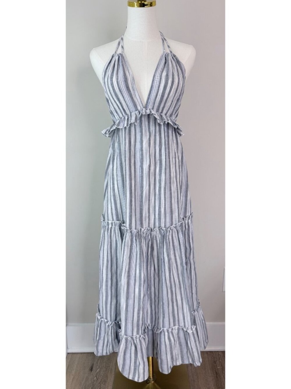 Lulus Women’s Striped Halter Maxi Dress Tiered Ruffle XXS Blue White Lightweight